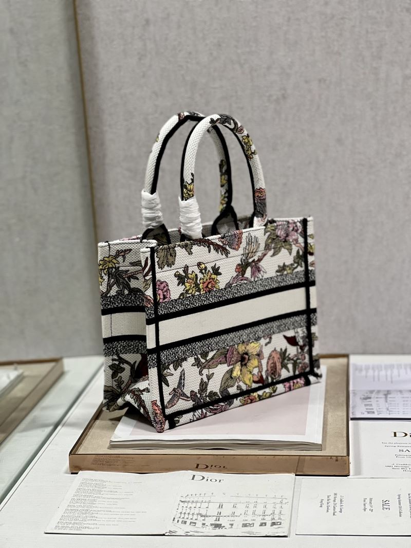 Christian Dior Shopping Bags